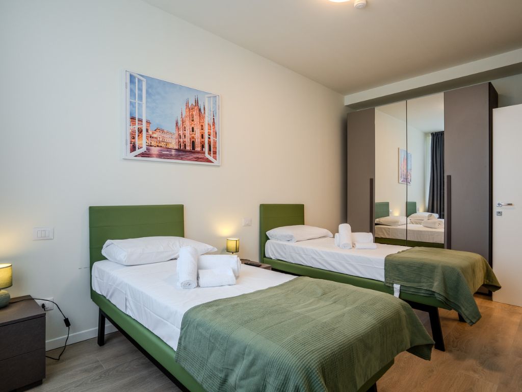 one-bedroom-apartment-with-kitchen-milan-4 one-bedroom-apartment-with-kitchen-milan-4
