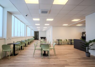 Lobby 101 area lounge